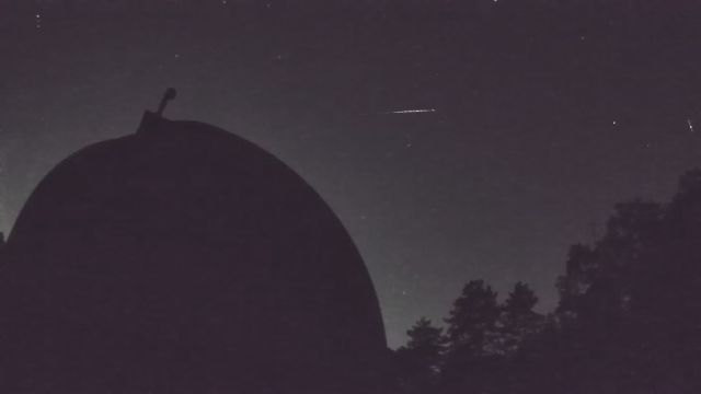 AMS60 meteor