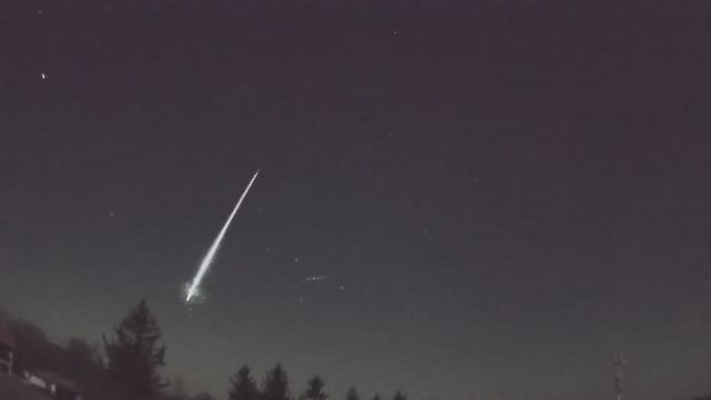 AMS71 meteor