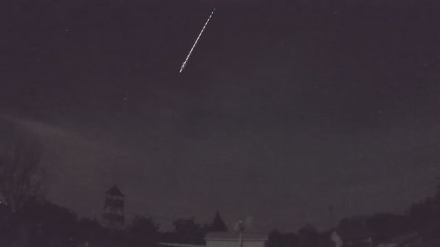 AMS71 meteor