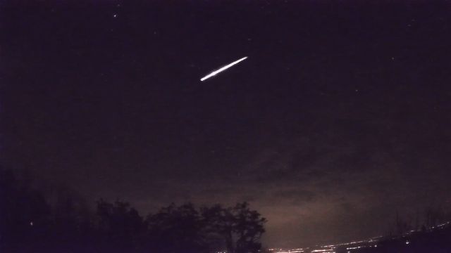 AMS72 meteor