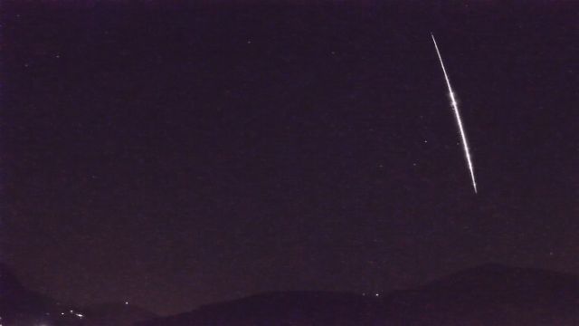 AMS73 meteor
