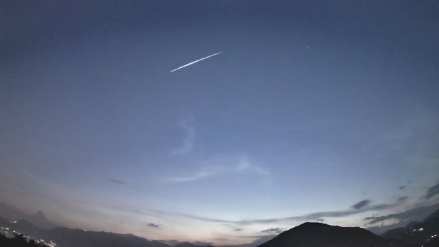 AMS73 meteor