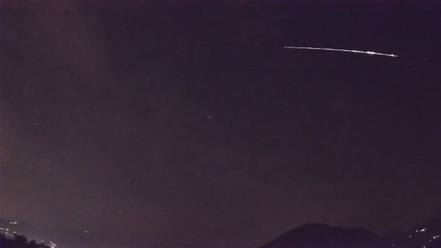 AMS73 meteor