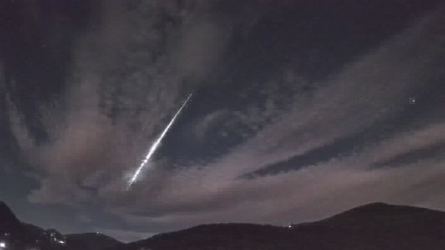 AMS73 meteor