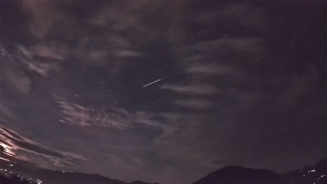 AMS73 meteor