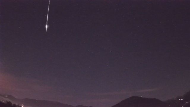 AMS73 meteor