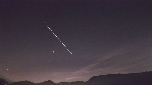 AMS73 meteor