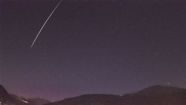 AMS73 meteor