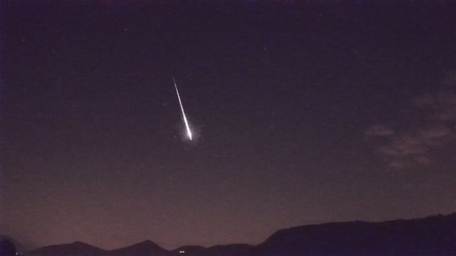 AMS73 meteor