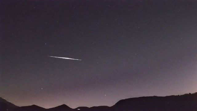 AMS73 meteor