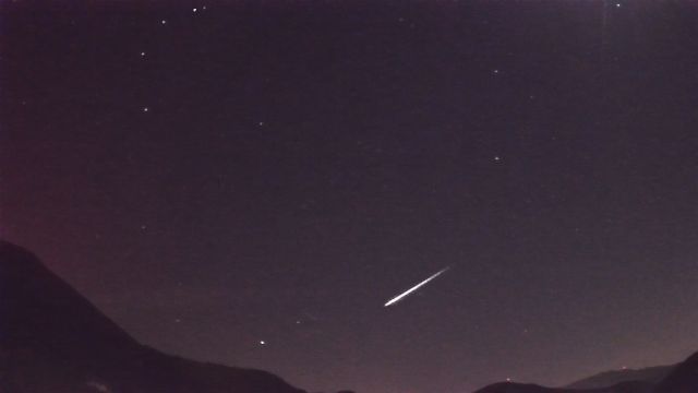 AMS73 meteor