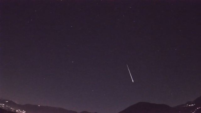 AMS73 meteor