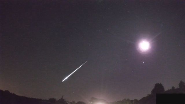 AMS76 meteor
