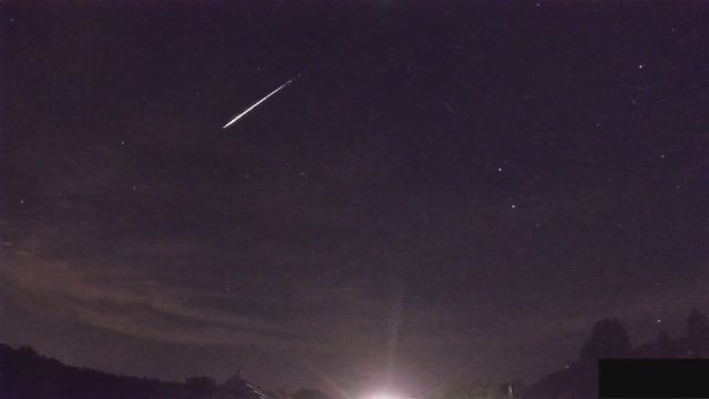 AMS76 meteor