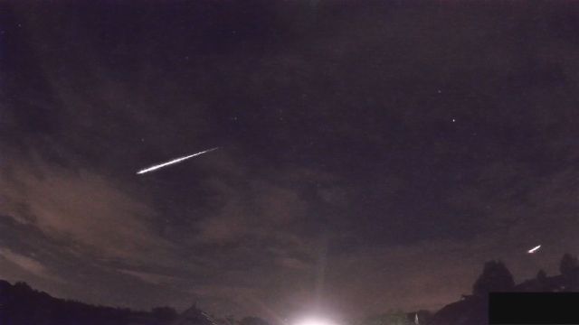 AMS76 meteor
