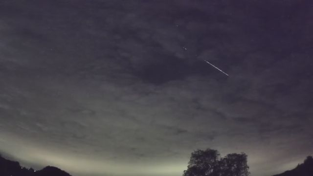 AMS76 meteor