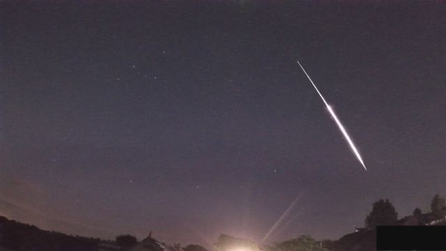 AMS76 meteor