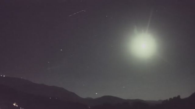 AMS77 meteor