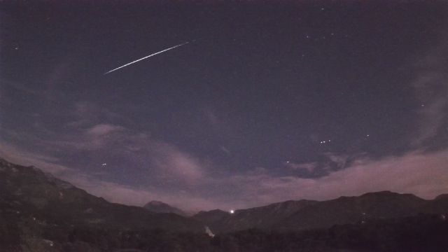 AMS77 meteor