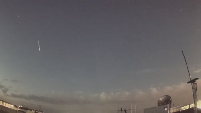 AMS80 meteor