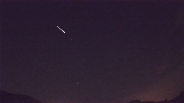 AMS81 meteor