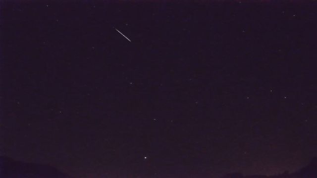 AMS81 meteor
