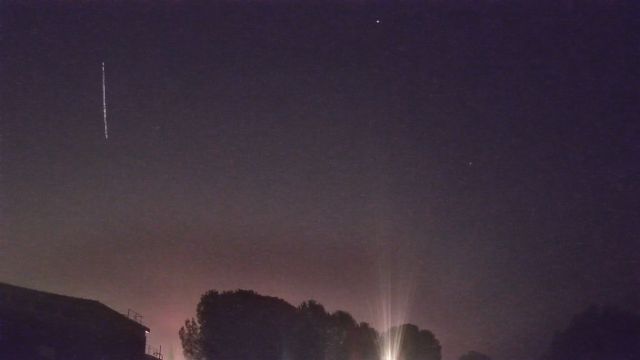 AMS81 meteor