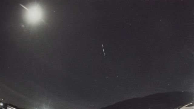 AMS82 meteor
