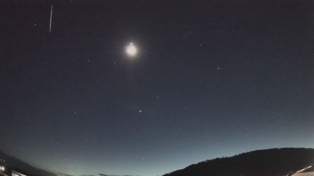 AMS82 meteor