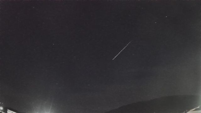 AMS82 meteor