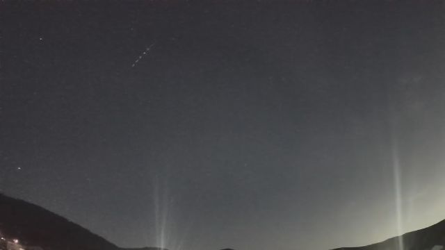 AMS82 meteor