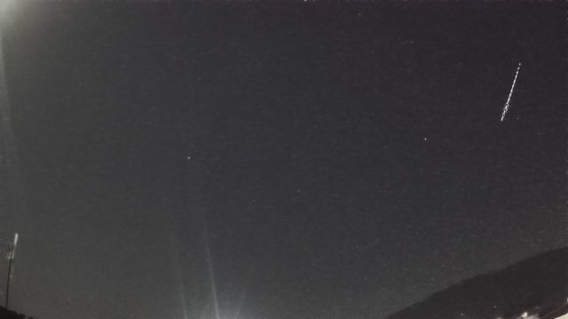 AMS82 meteor