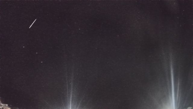 AMS82 meteor