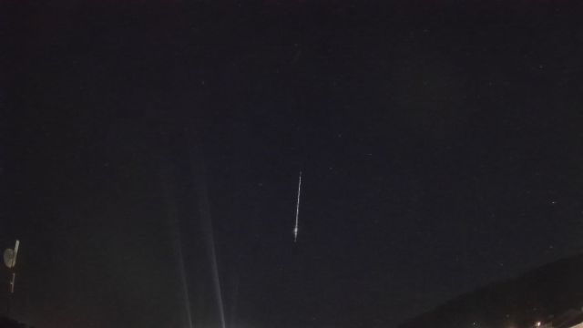 AMS82 meteor
