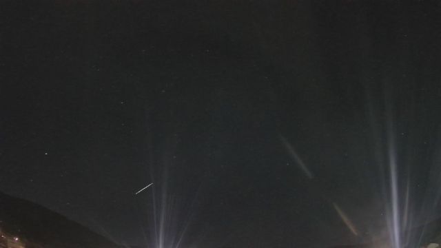 AMS82 meteor
