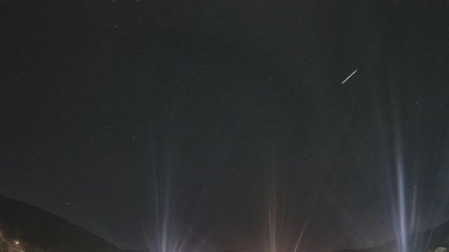 AMS82 meteor