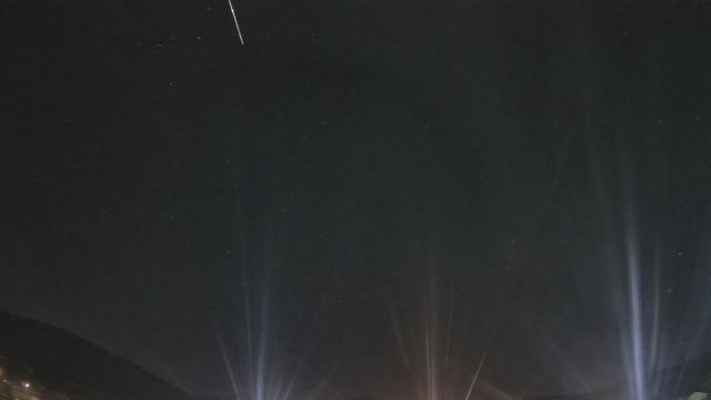 AMS82 meteor