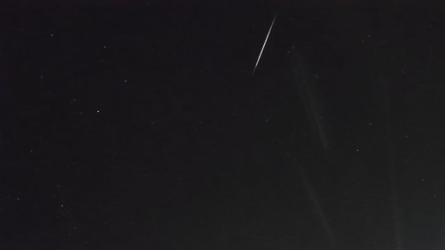 AMS82 meteor