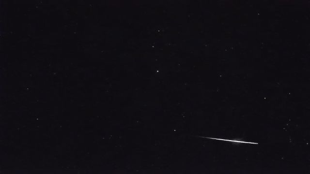 AMS82 meteor