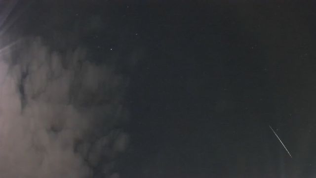 AMS82 meteor