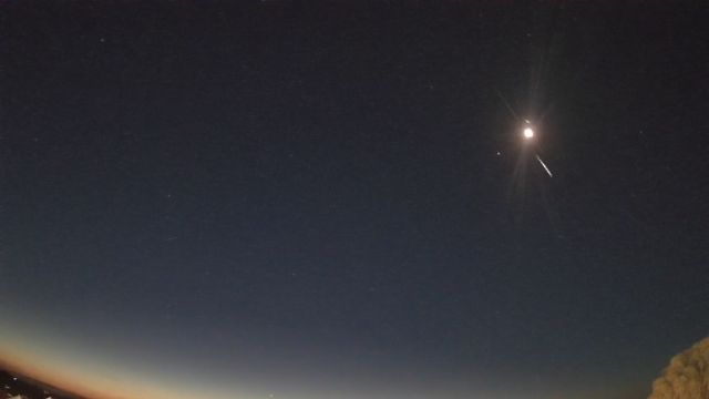AMS82 meteor