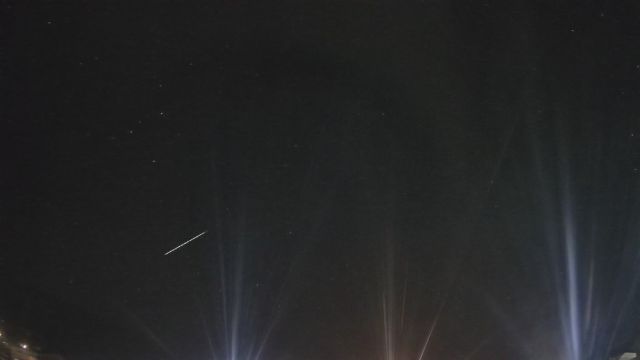 AMS82 meteor