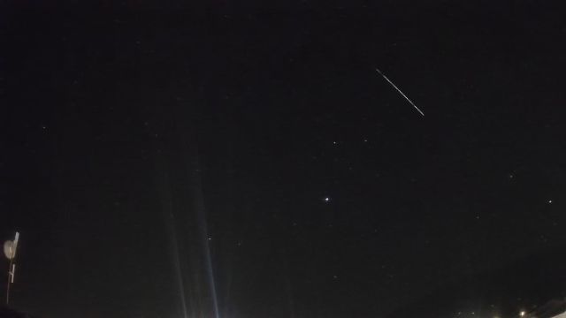 AMS82 meteor