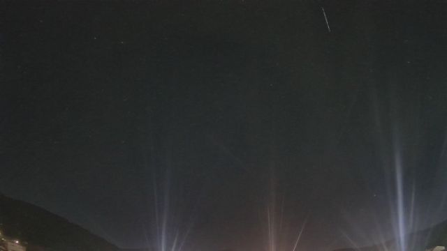 AMS82 meteor