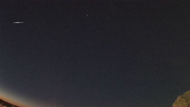 AMS82 meteor