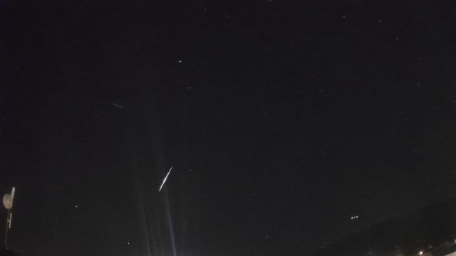 AMS82 meteor