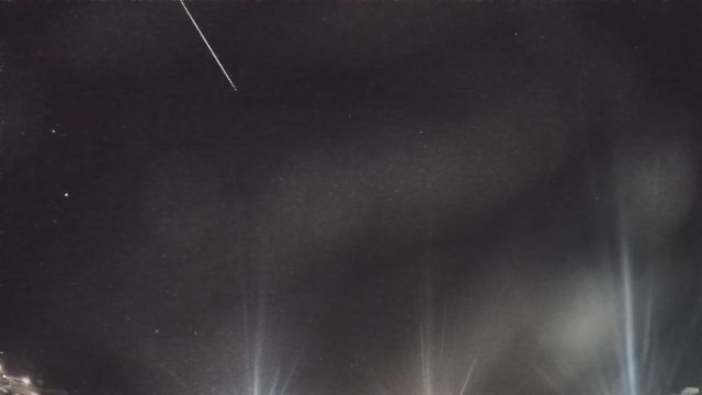 AMS82 meteor