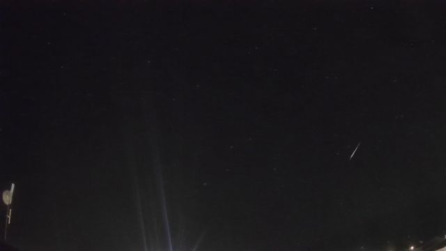 AMS82 meteor