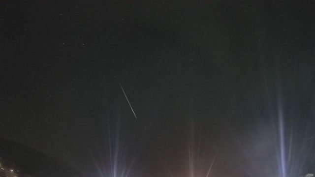 AMS82 meteor