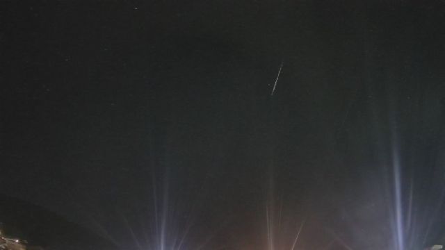AMS82 meteor